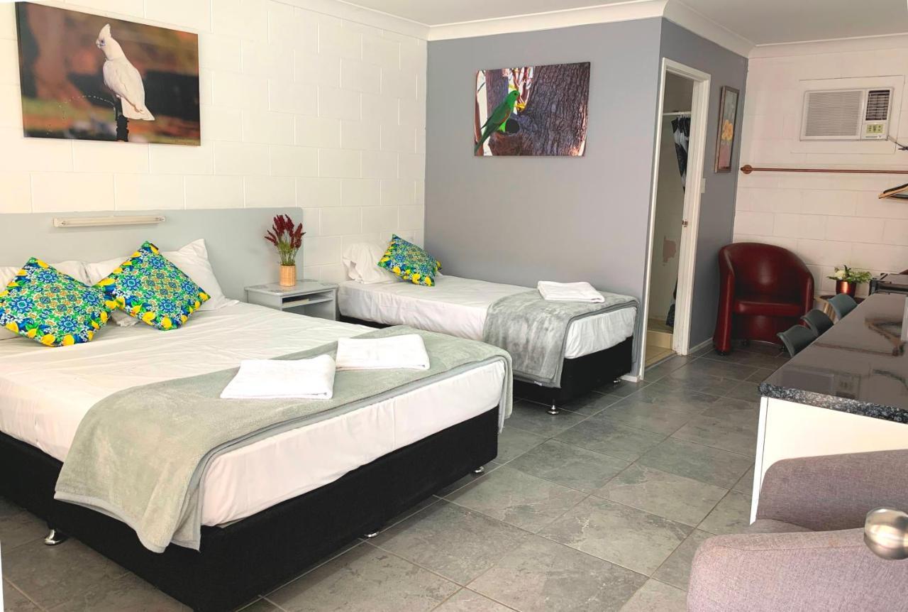 Spanish Lace Motor Inn Τάουνσβιλ Εξωτερικό φωτογραφία