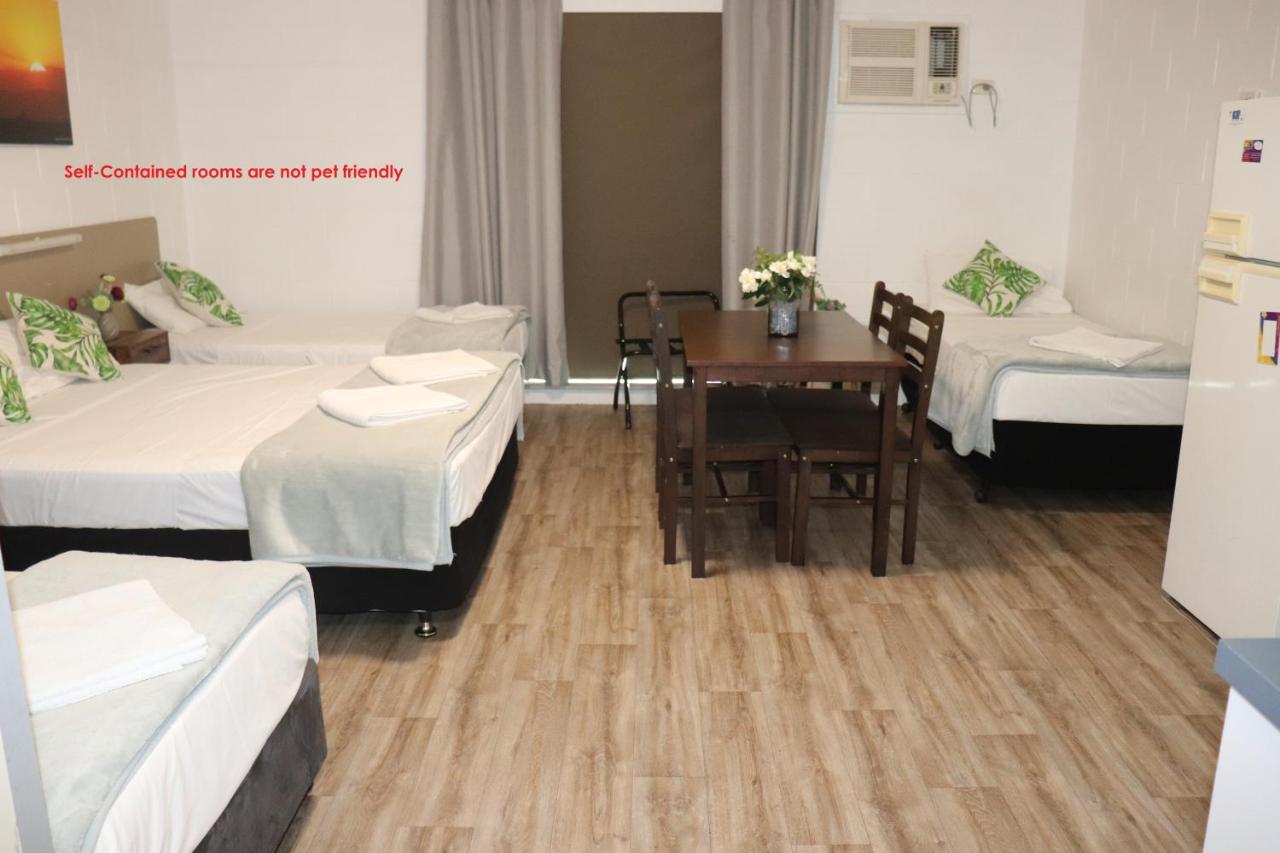 Spanish Lace Motor Inn Τάουνσβιλ Εξωτερικό φωτογραφία