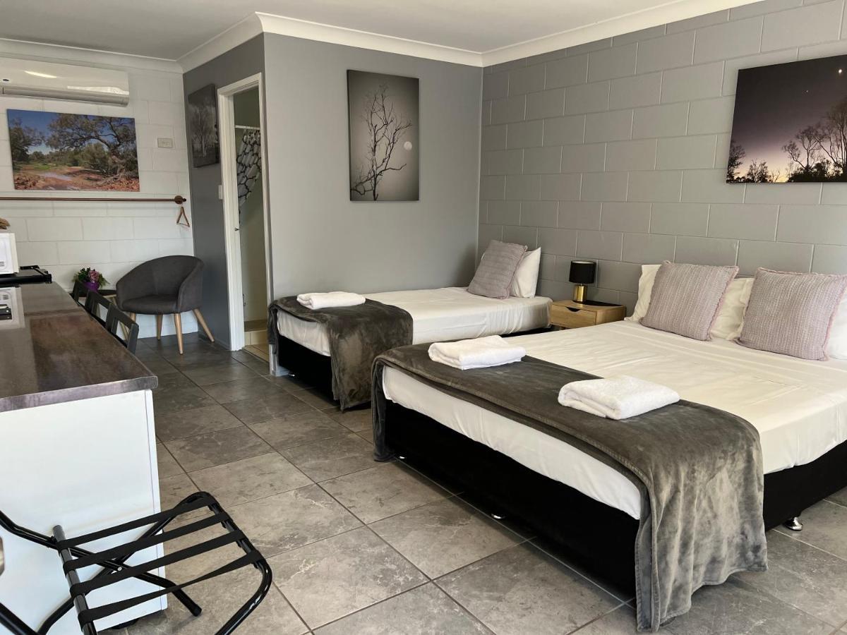 Spanish Lace Motor Inn Τάουνσβιλ Εξωτερικό φωτογραφία