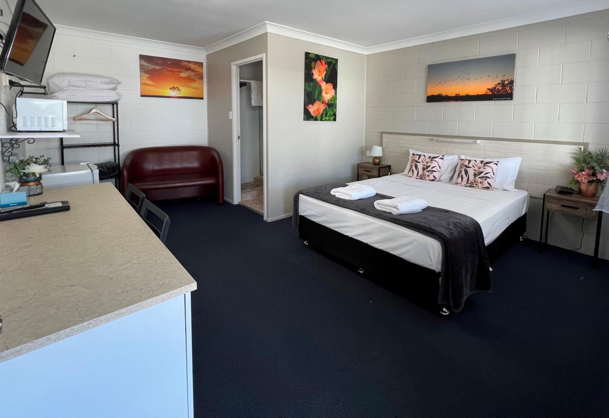 Spanish Lace Motor Inn Τάουνσβιλ Εξωτερικό φωτογραφία